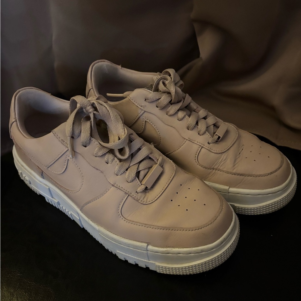 Nike Womens Air Force 1 Low Pixel CK6649-200 Pink Casual Shoes Sneakers Size 9